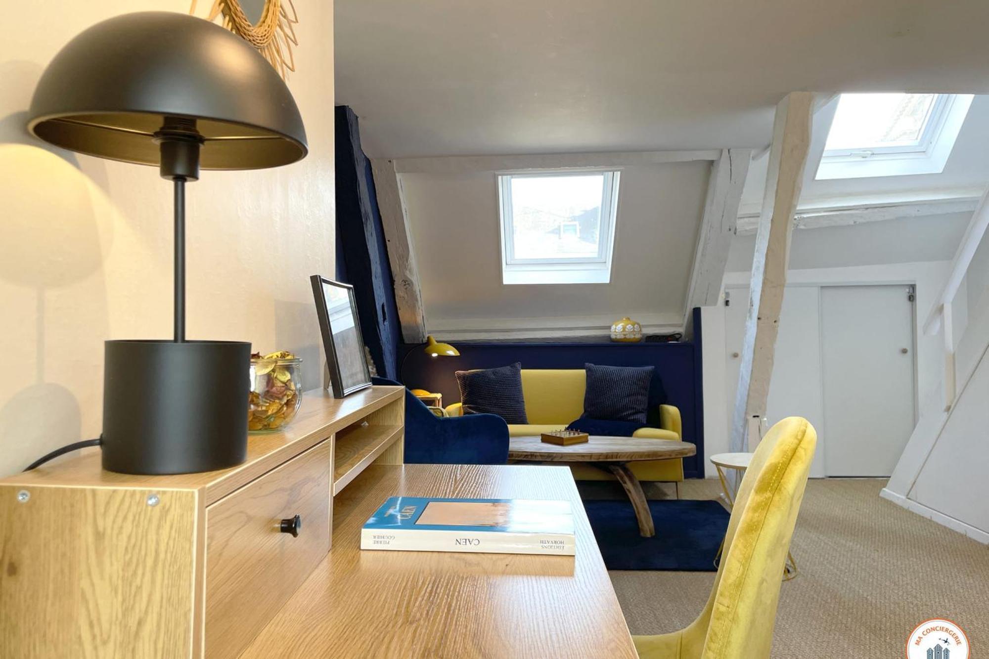 Le St-Laurent - Magnifique Triplex - Calme Caen Eksteriør billede