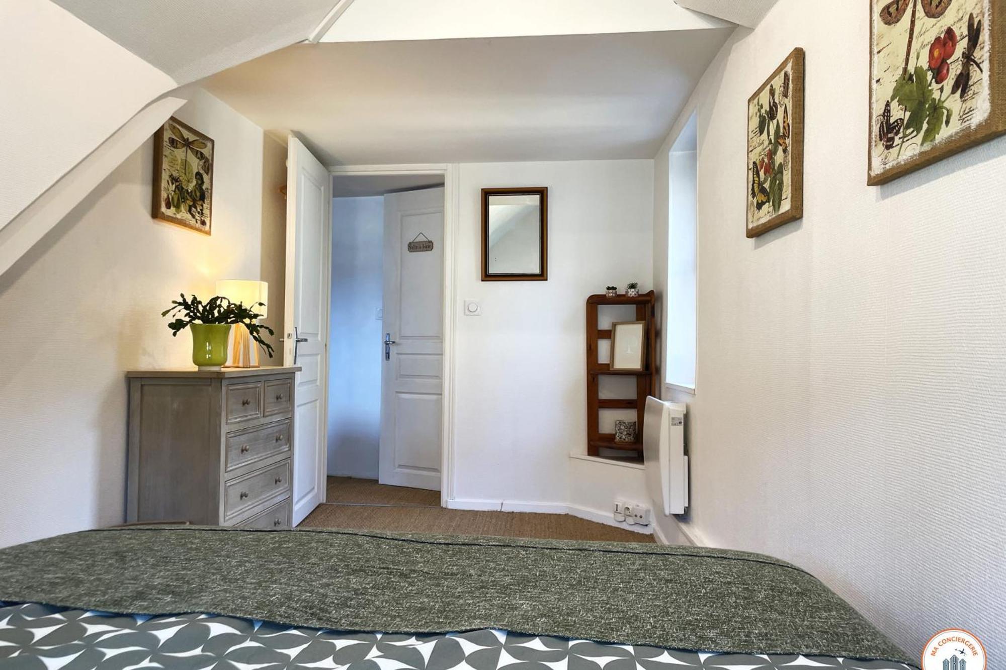 Le St-Laurent - Magnifique Triplex - Calme Caen Eksteriør billede