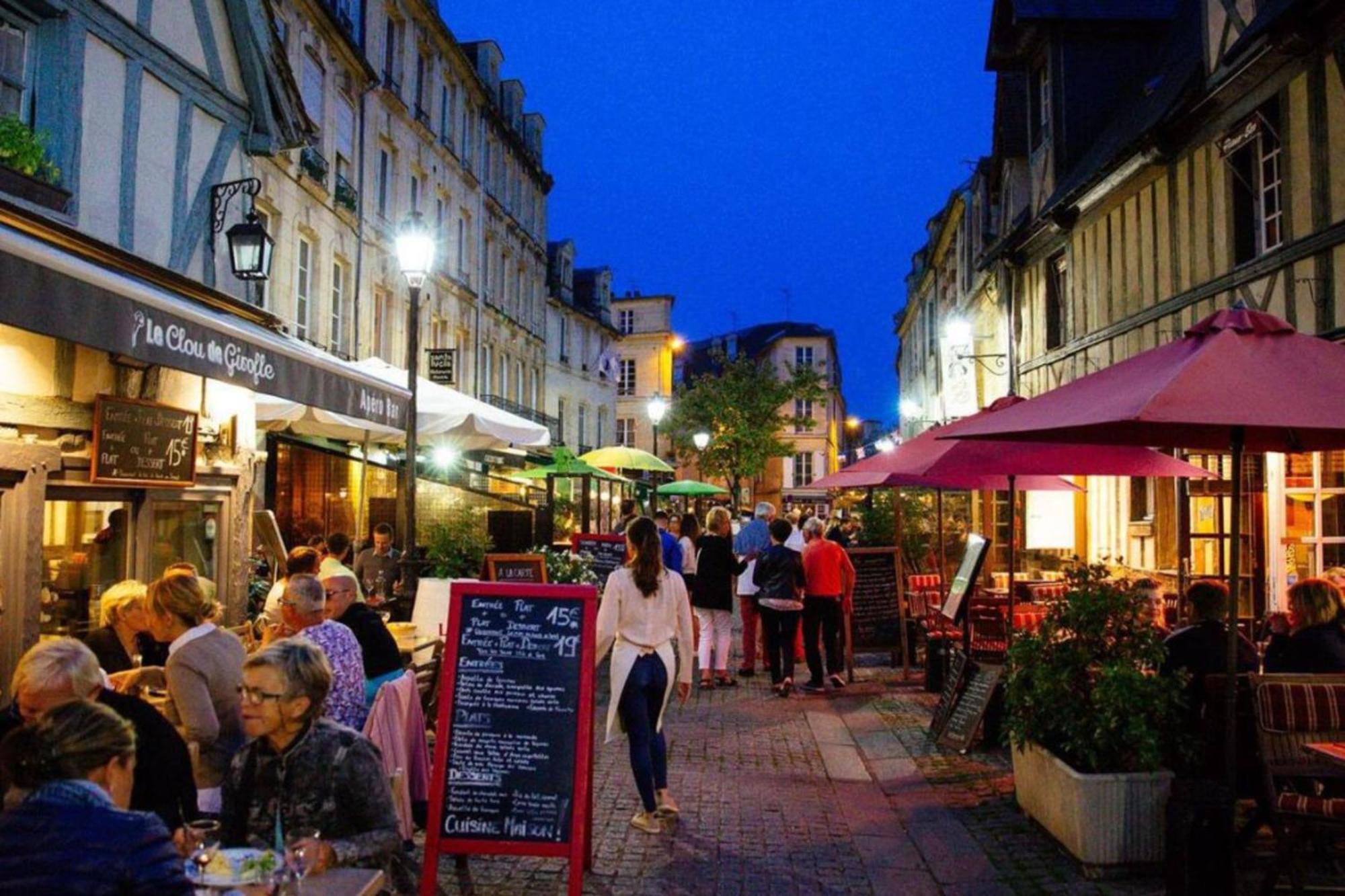 Le St-Laurent - Magnifique Triplex - Calme Caen Eksteriør billede